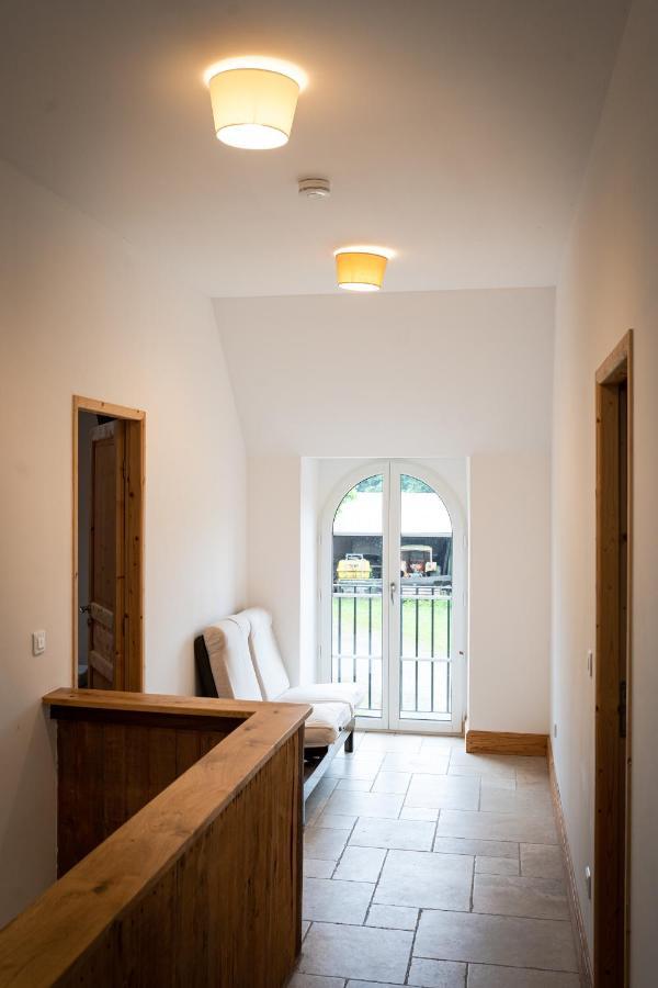 Gite Du Chateau La Bussiere  ภายนอก รูปภาพ